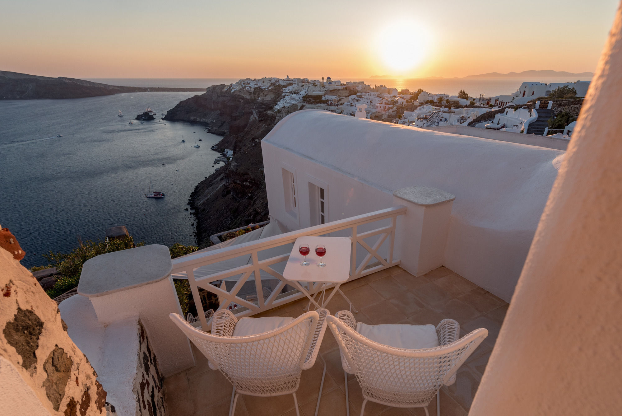 White House Villa Foinikia  ภายนอก รูปภาพ